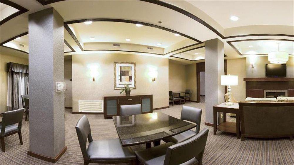 Holiday Inn Express Hotel & Suites Austell Powder Springs By Ihg Zewnętrze zdjęcie